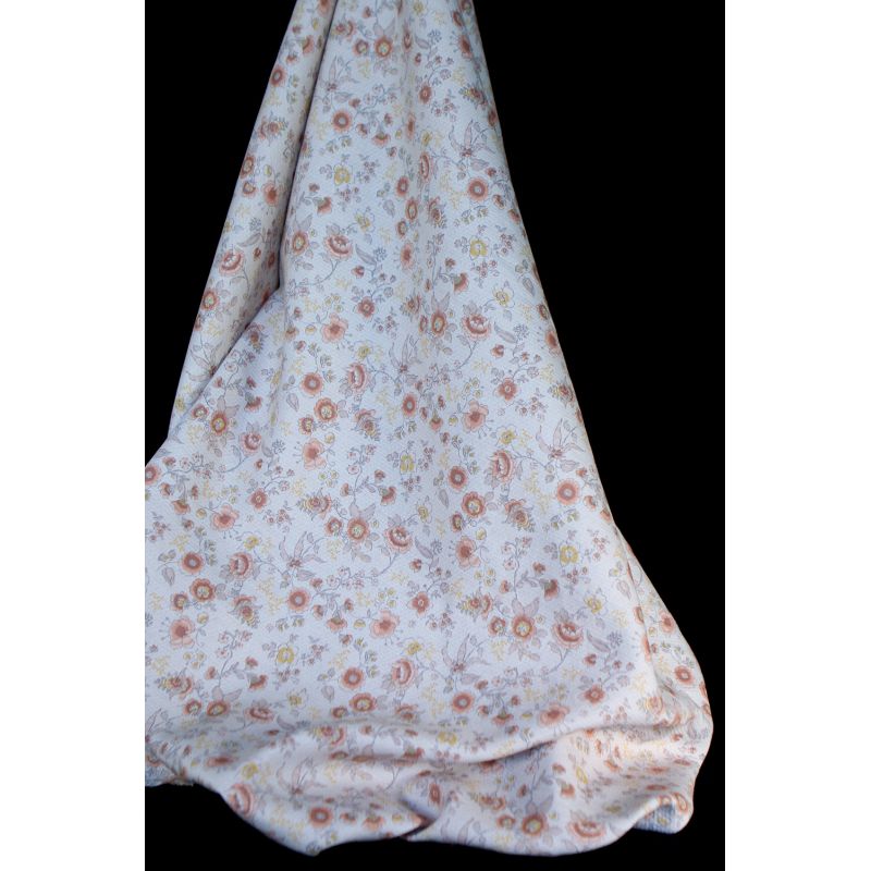 April - Tissu coton piqué léger texturé fleuri rose