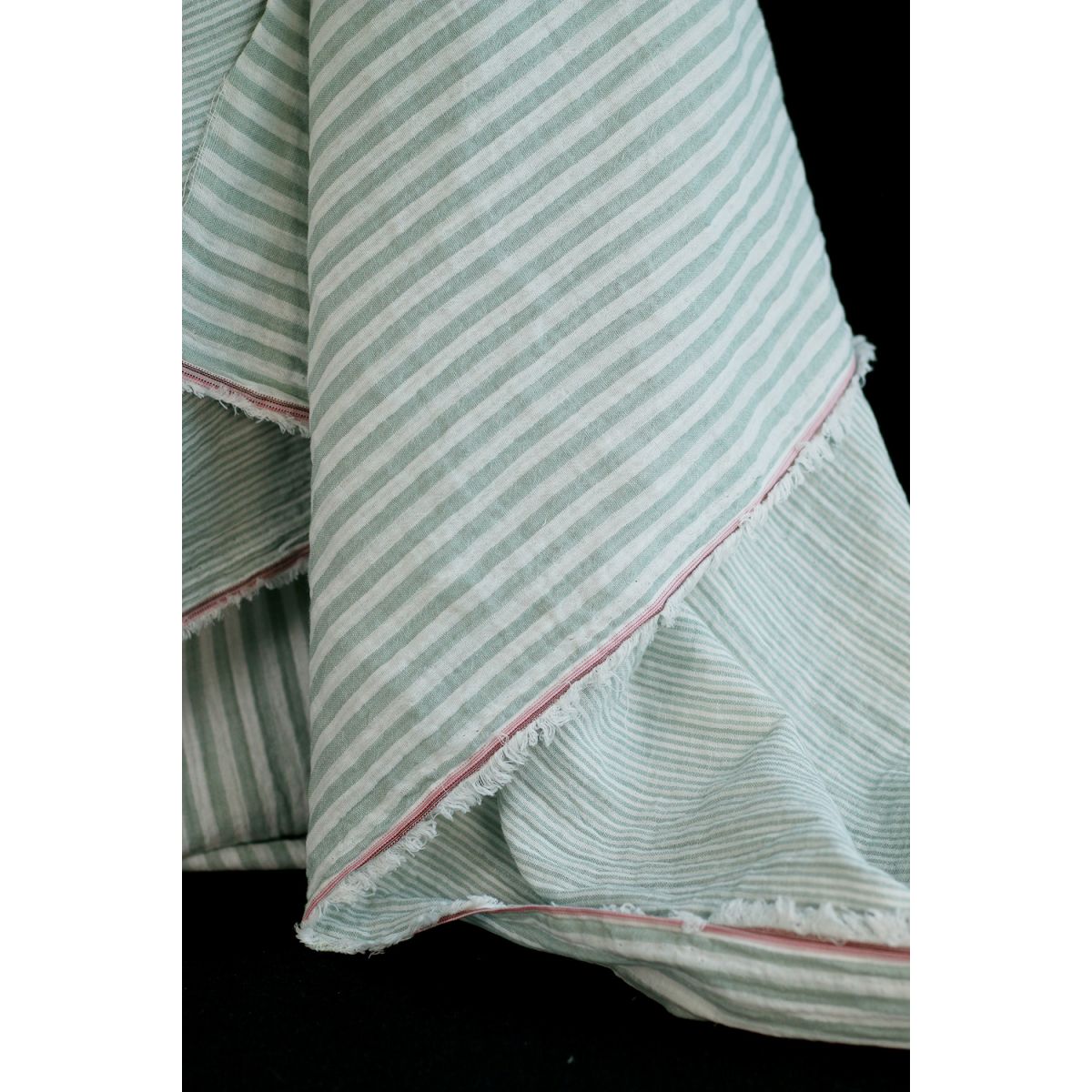 Double gaze de coton réversible rayures vert de gris Double gaze de coton réversible rayures vert de gris