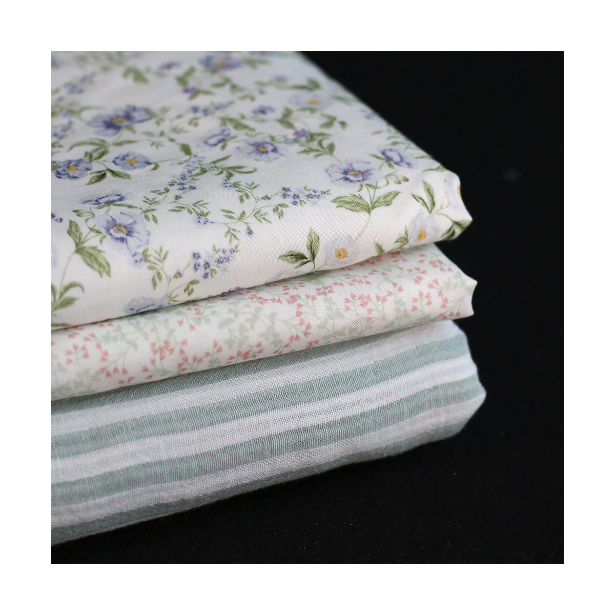 Double gaze de coton réversible rayures vert de gris Double gaze de coton réversible rayures vert de gris