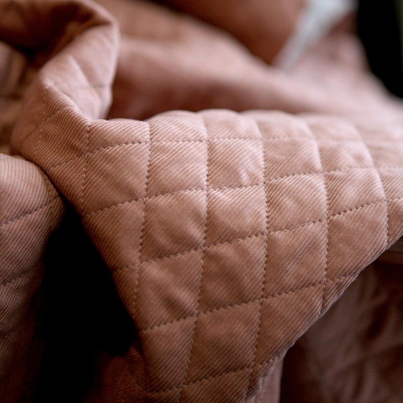 Tissu matelassé velours milleraies coton organique argile rose