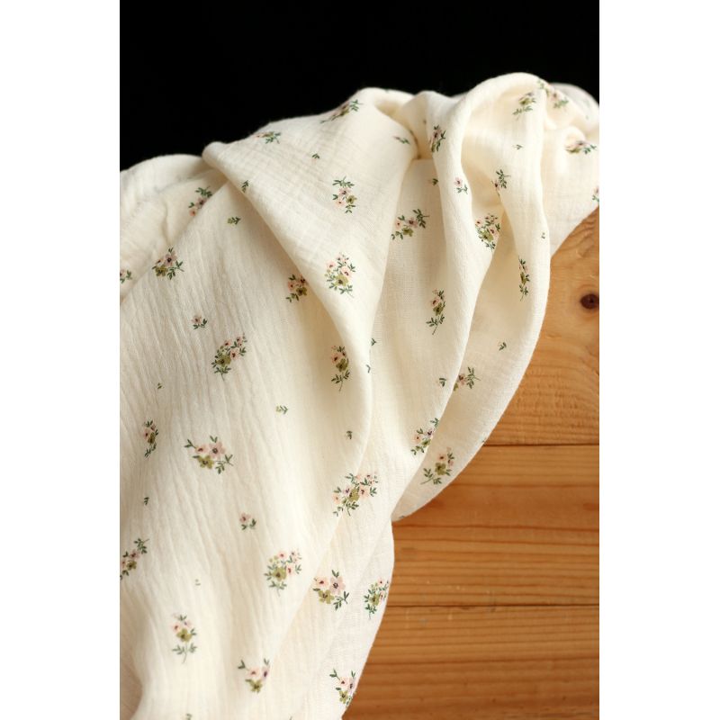 Laure - Double gaze coton BIO motif exclusif fond écru vert olive