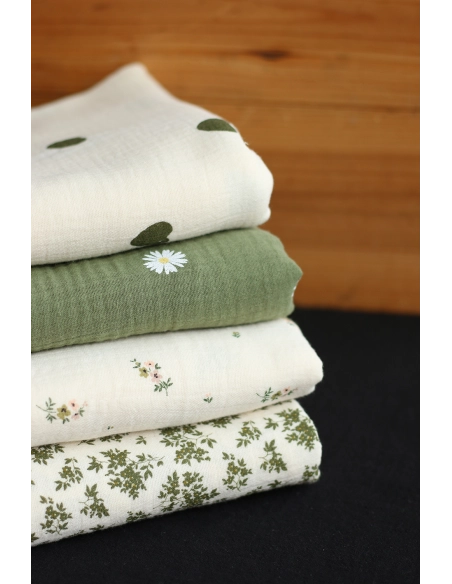 Laure - Double gaze coton BIO motif exclusif fond écru vert olive