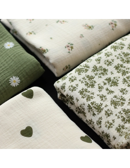 Laure - Double gaze coton BIO motif exclusif fond écru vert olive