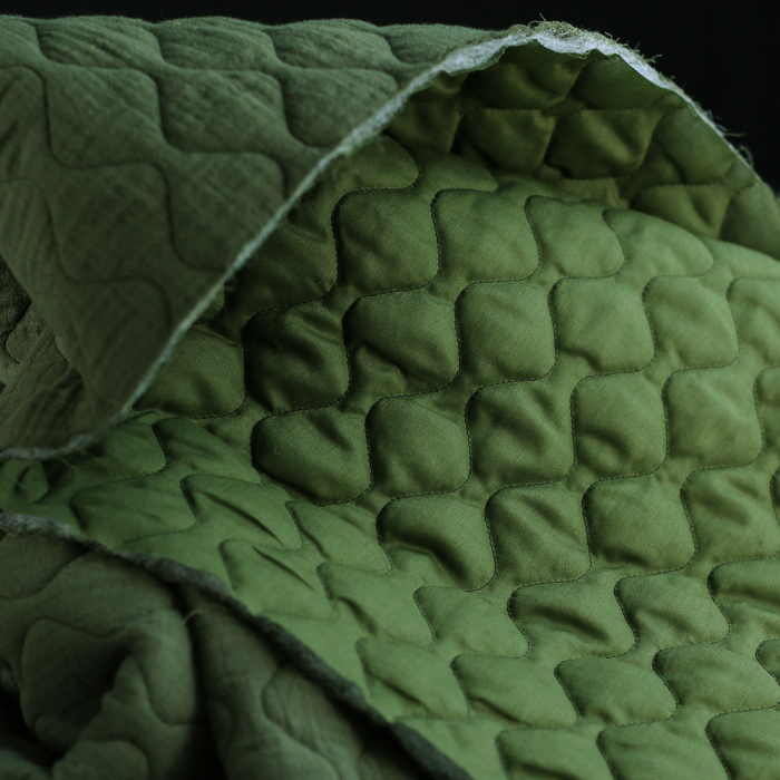 Tissu matelassé vagues double gaze de coton organique vert olive