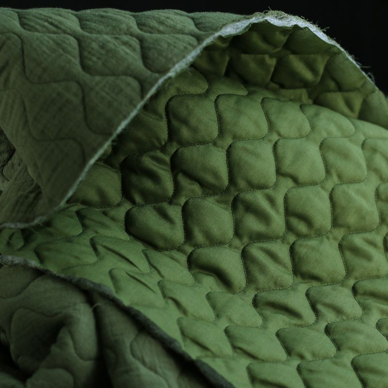 Tissu matelassé vagues double gaze de coton organique vert olive
