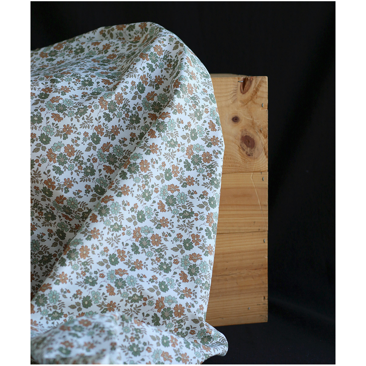 Liberty Popeline Capel Floret coloris A Liberty Popeline Capel Floret coloris A