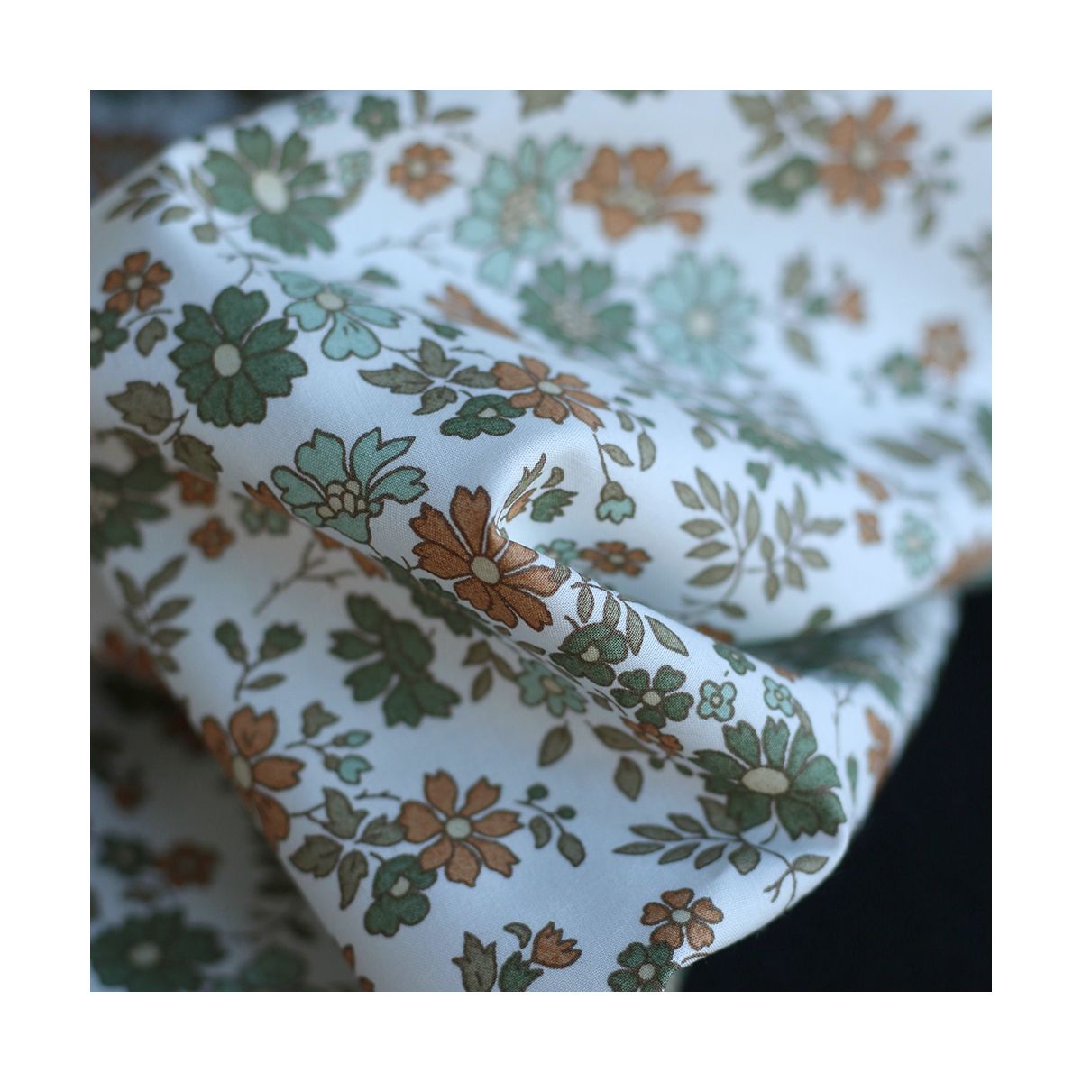 Liberty Popeline Capel Floret coloris A Liberty Popeline Capel Floret coloris A