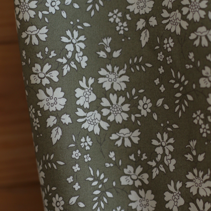Liberty Tana Lawn® Capel kaki