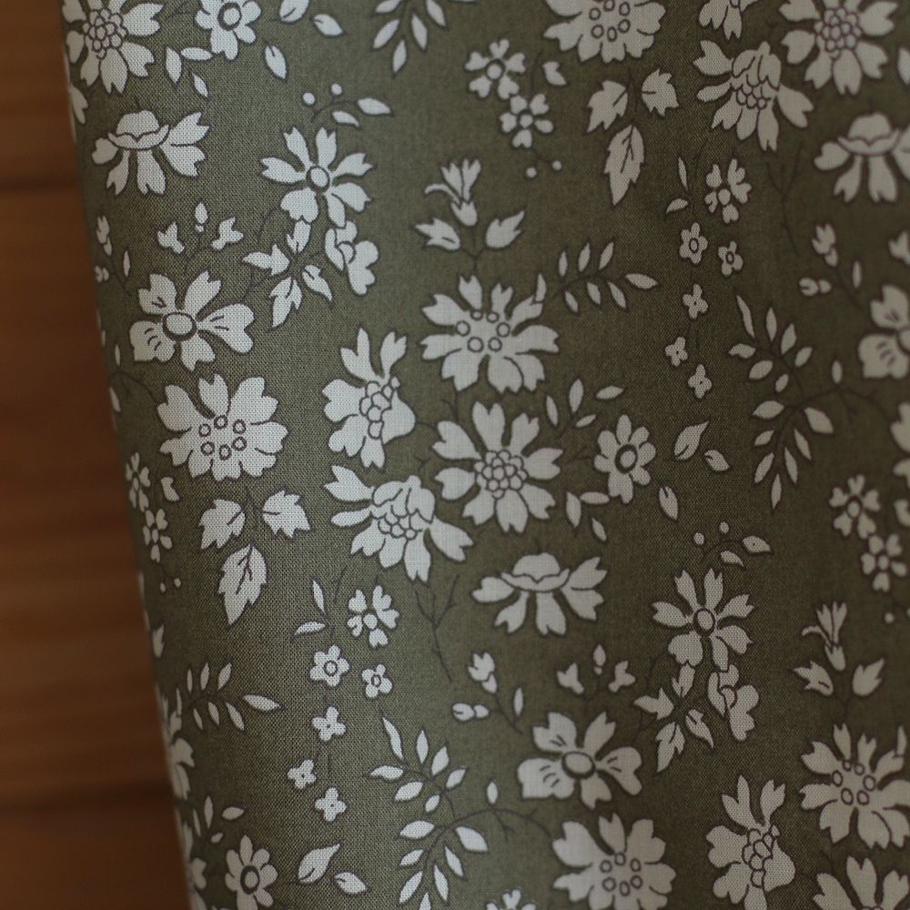 Liberty Tana Lawn® Capel kaki