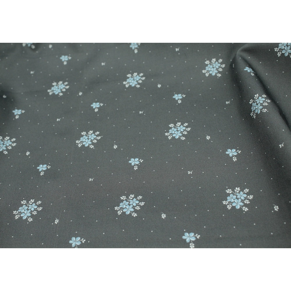Coton satiné motif Beth exclusif Batikou fond pois gris étain x1m