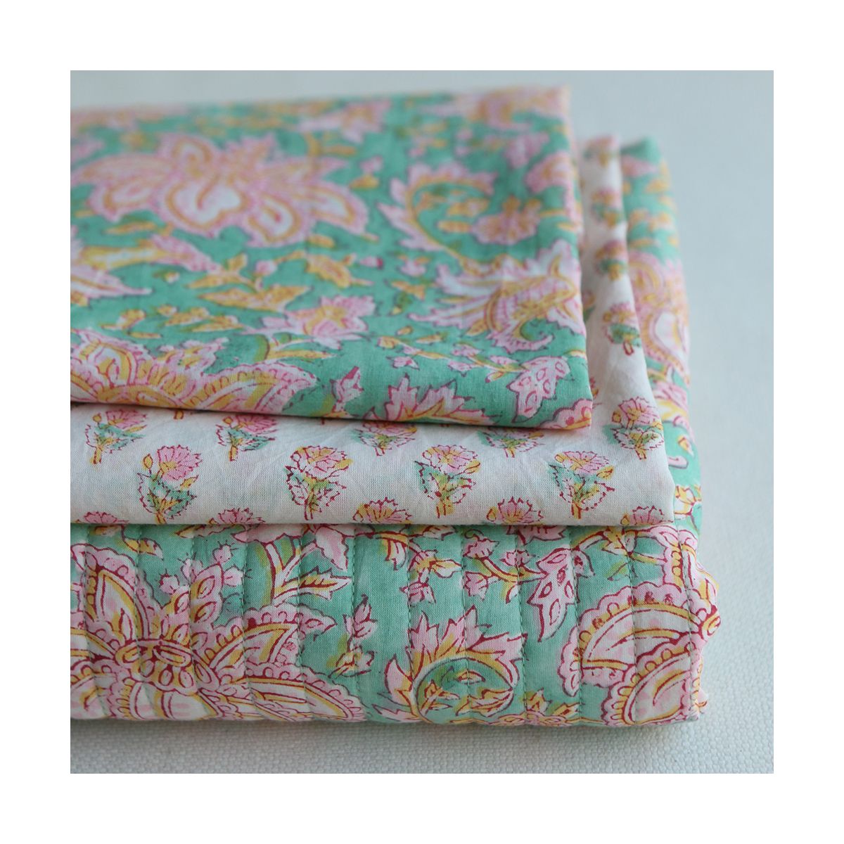 Nalini - Tissu indien en coton imprimé main Hand Block Artisanal Nalini - Tissu indien en coton imprimé main Hand Block Artisanal