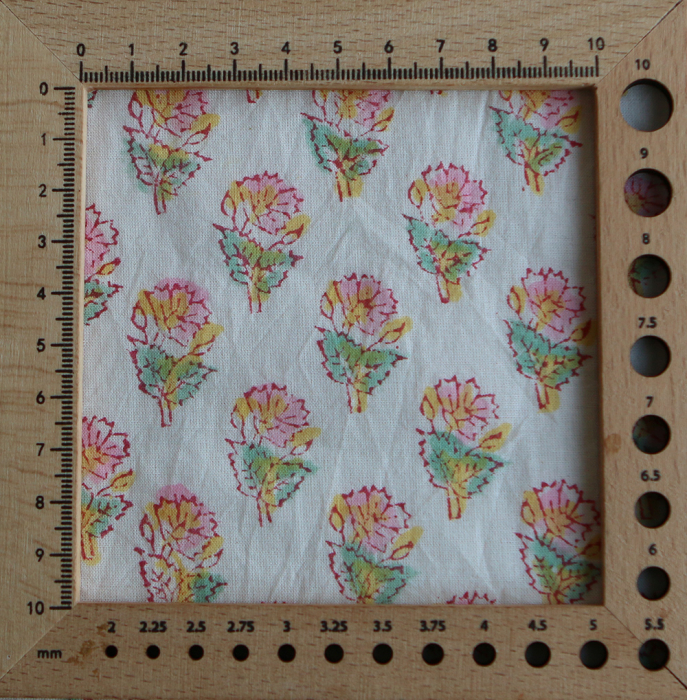 Nalini B - Tissu indien en coton imprimé main Hand Block Artisanal