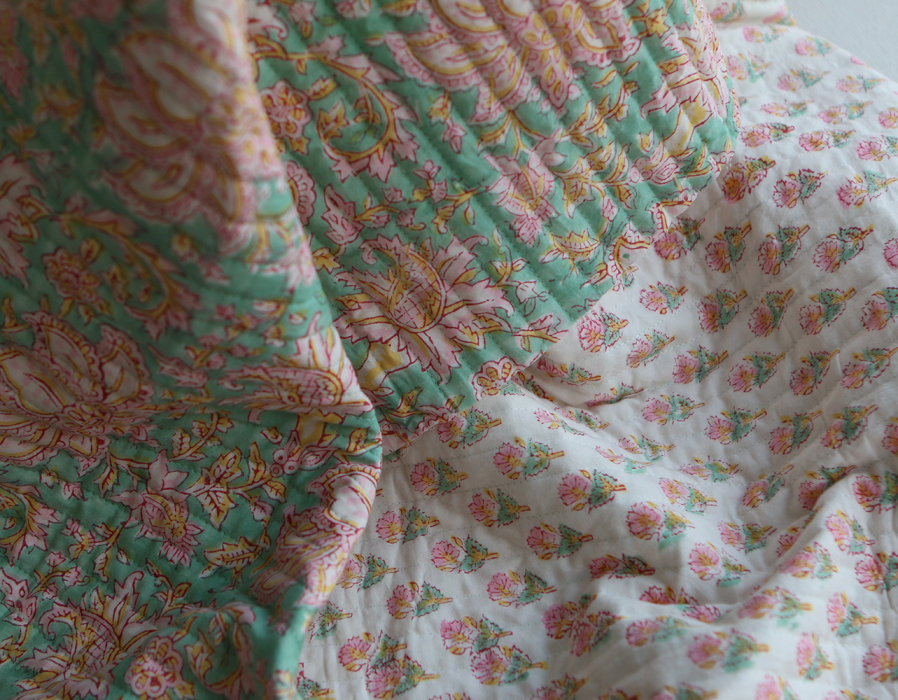 Nalini - Tissu indien matelassé double face coton hand block largeur 100cm