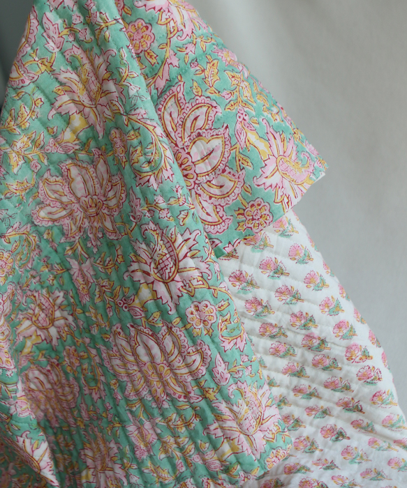 Nalini - Tissu indien matelassé double face coton hand block largeur 100cm