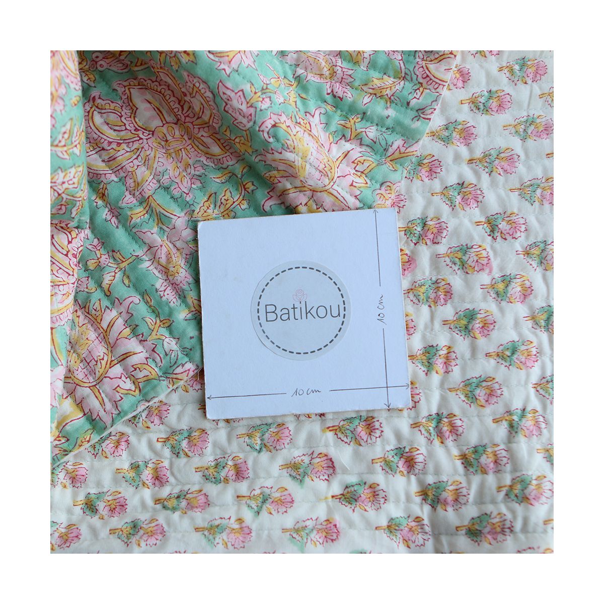 Nalini - Tissu indien matelassé double face coton hand block largeur 100cm Nalini - Tissu indien matelassé double face coton hand block largeur 100cm