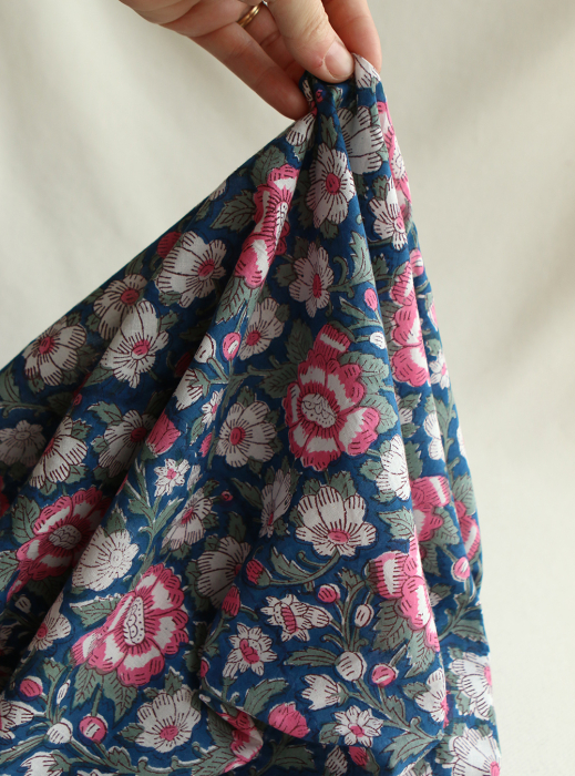 Neha - Tissu indien en coton imprimé main Hand Block Artisanal