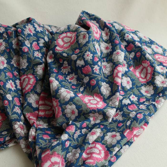 Neha - Tissu indien en coton imprimé main Hand Block Artisanal