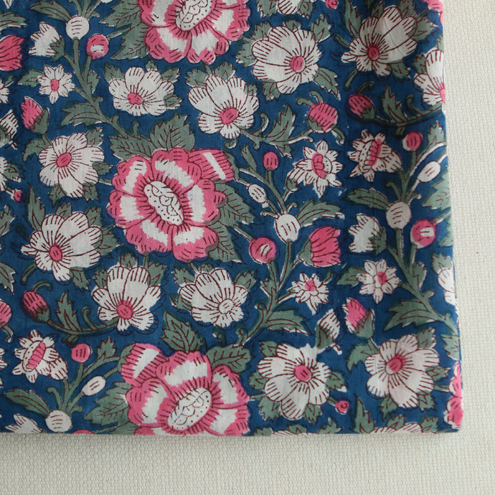 Neha - Tissu indien en coton imprimé main Hand Block Artisanal