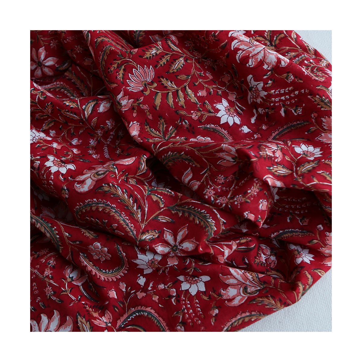 Chandra - Tissu indien en coton imprimé main Hand Block Artisanal Chandra - Tissu indien en coton imprimé main Hand Block Artisanal