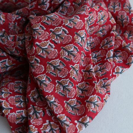 Chandra B - Tissu indien en coton imprimé main Hand Block Artisanal Chandra B - Tissu indien en coton imprimé main Hand Block Artisanal