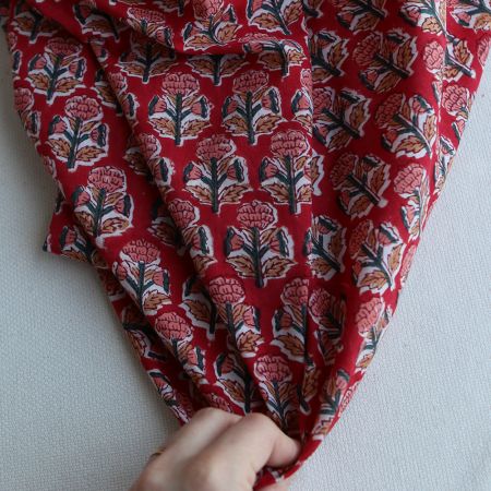 Chandra B - Tissu indien en coton imprimé main Hand Block Artisanal Chandra B - Tissu indien en coton imprimé main Hand Block Artisanal