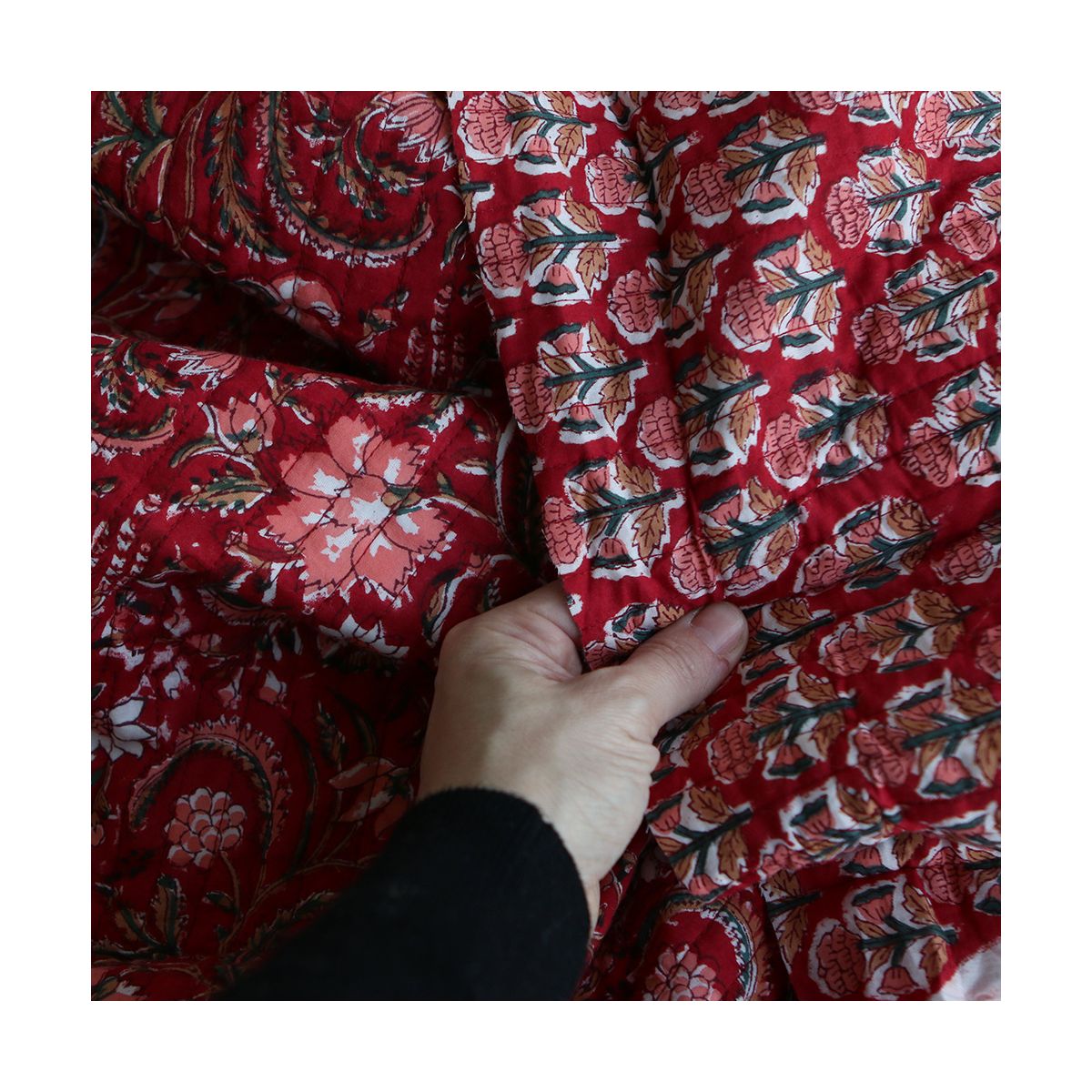 copy of Neha - Tissu indien matelassé double face coton hand block largeur 100cm copy of Neha - Tissu indien matelassé double face coton hand block largeur 100cm