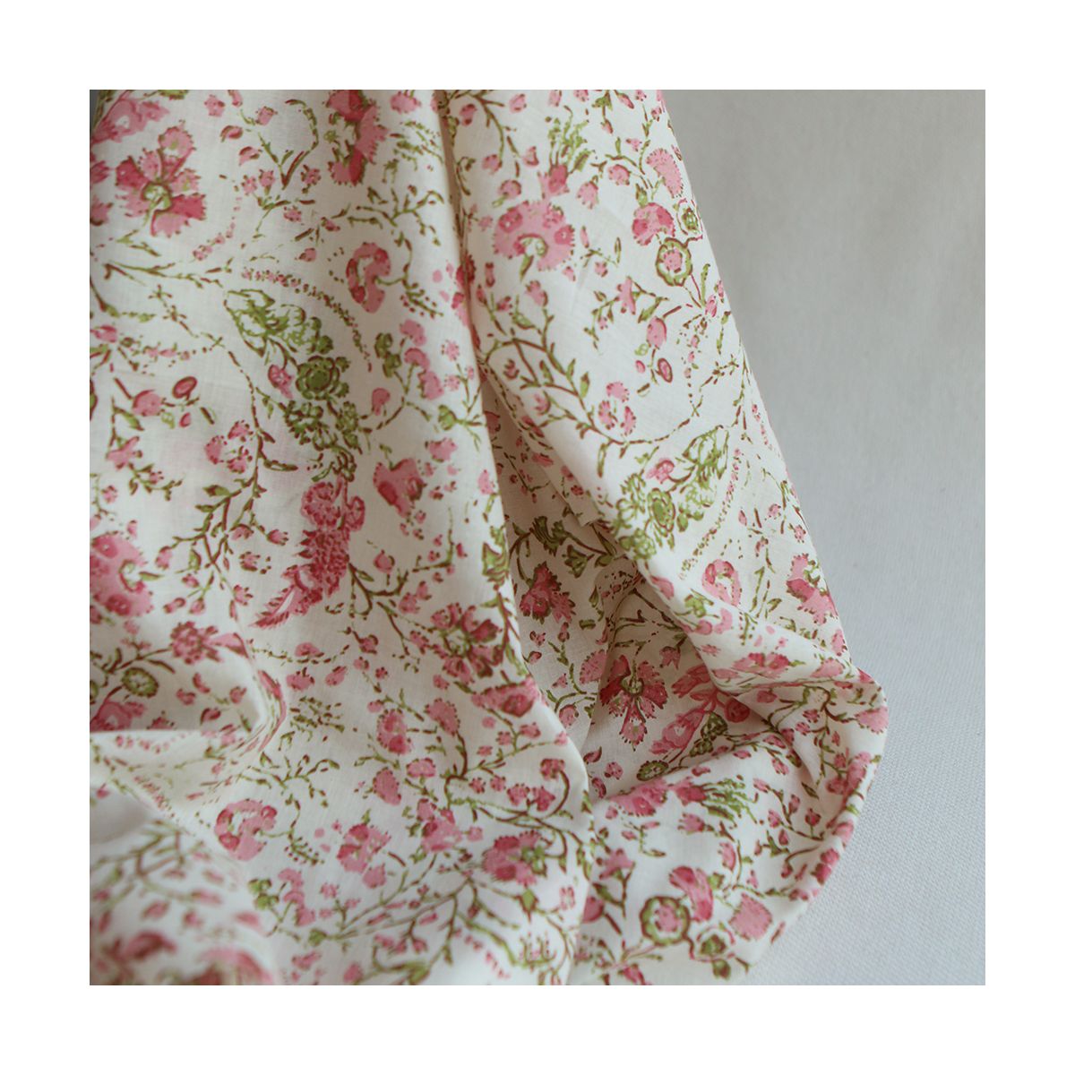 Karishma - Tissu indien en coton imprimé main Hand Block Artisanal Karishma - Tissu indien en coton imprimé main Hand Block Artisanal