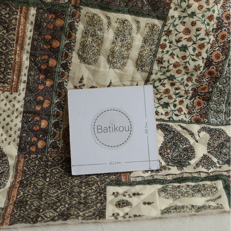 Riya - Tissu indien matelassé double face coton hand block largeur 100cm