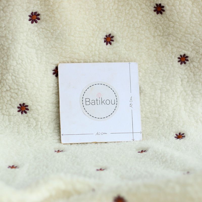 copy of Teddy / moumoute bouclé fond crème motif coeurs bordeaux