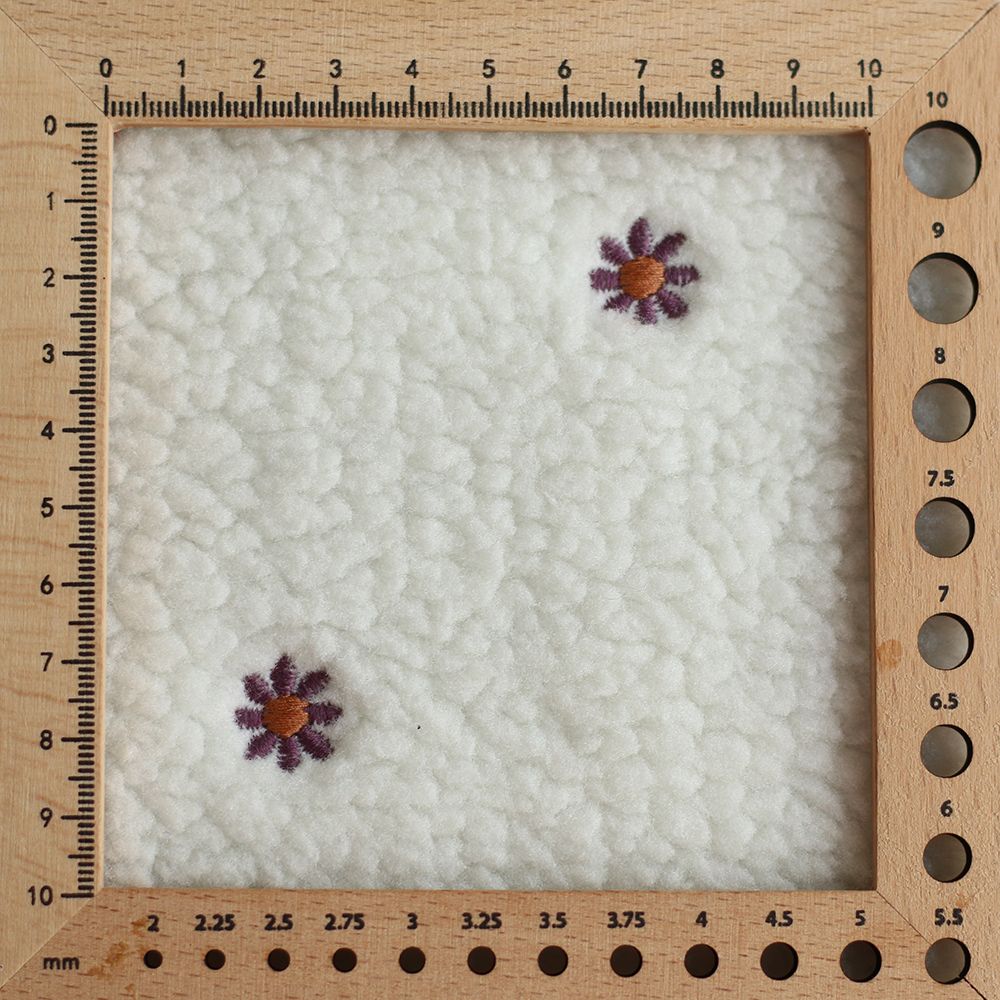 copy of Teddy / moumoute bouclé fond crème motif coeurs bordeaux