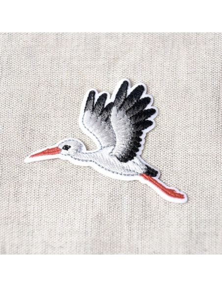 Ecusson cigogne thermocollant sans couture 55mm