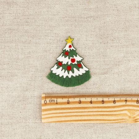 Ecusson à frange / pompon sapin de noël thermocollant sans couture Ecusson à frange / pompon sapin de noël thermocollant sans couture
