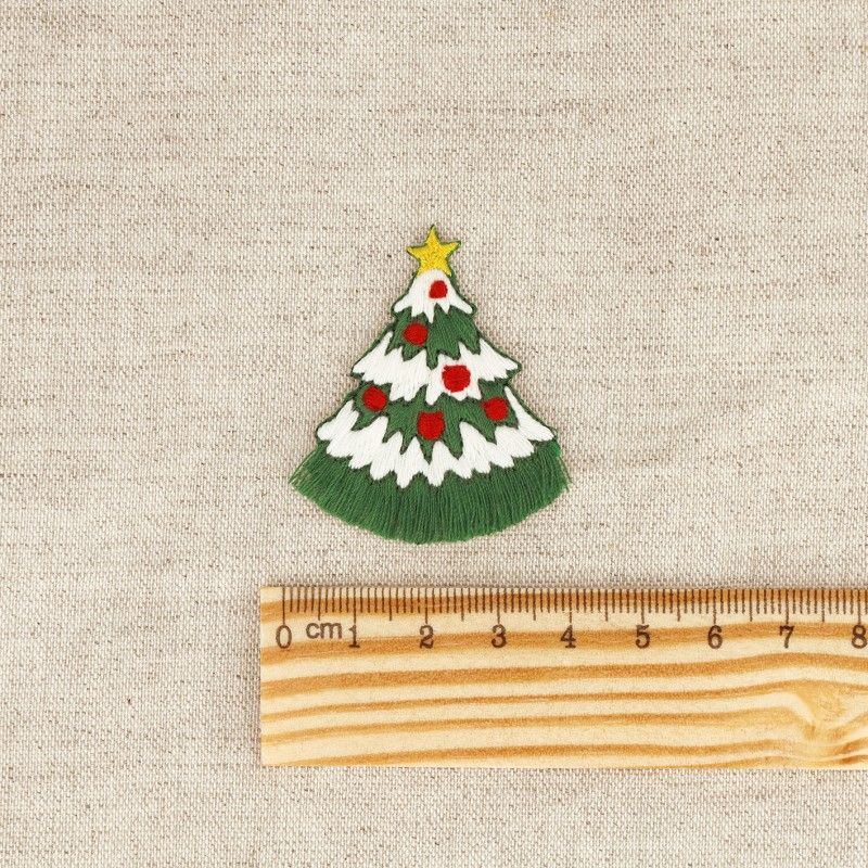 Ecusson à frange / pompon sapin de noël thermocollant sans couture