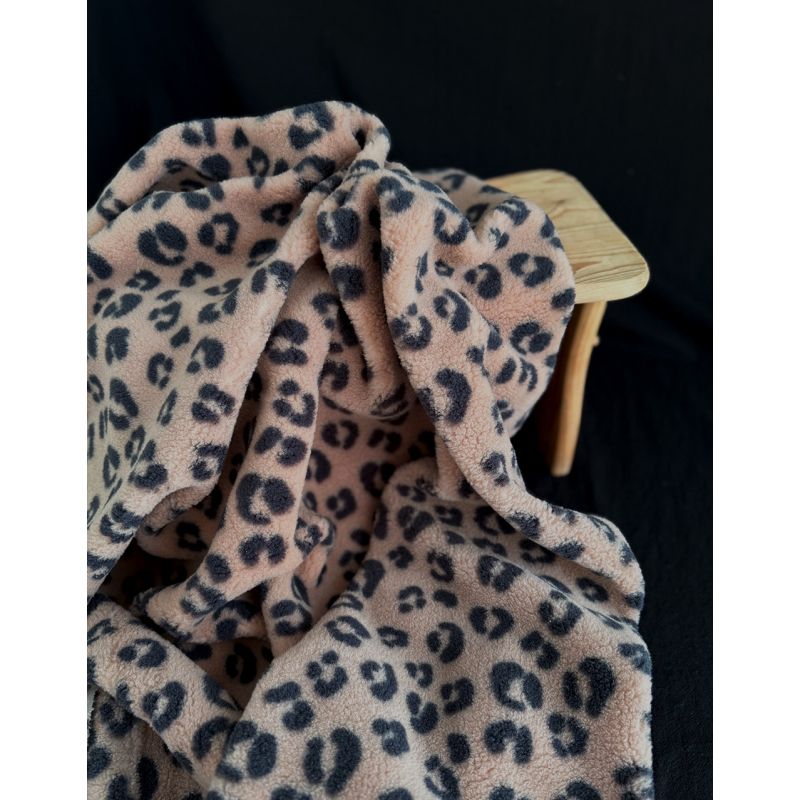 Teddy / moumoute bouclé / sherpa fond marron glacé léopard Graou