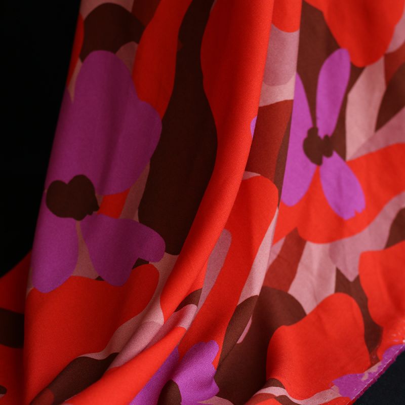 Aimael - Viscose imprimé grapique rose et rouge