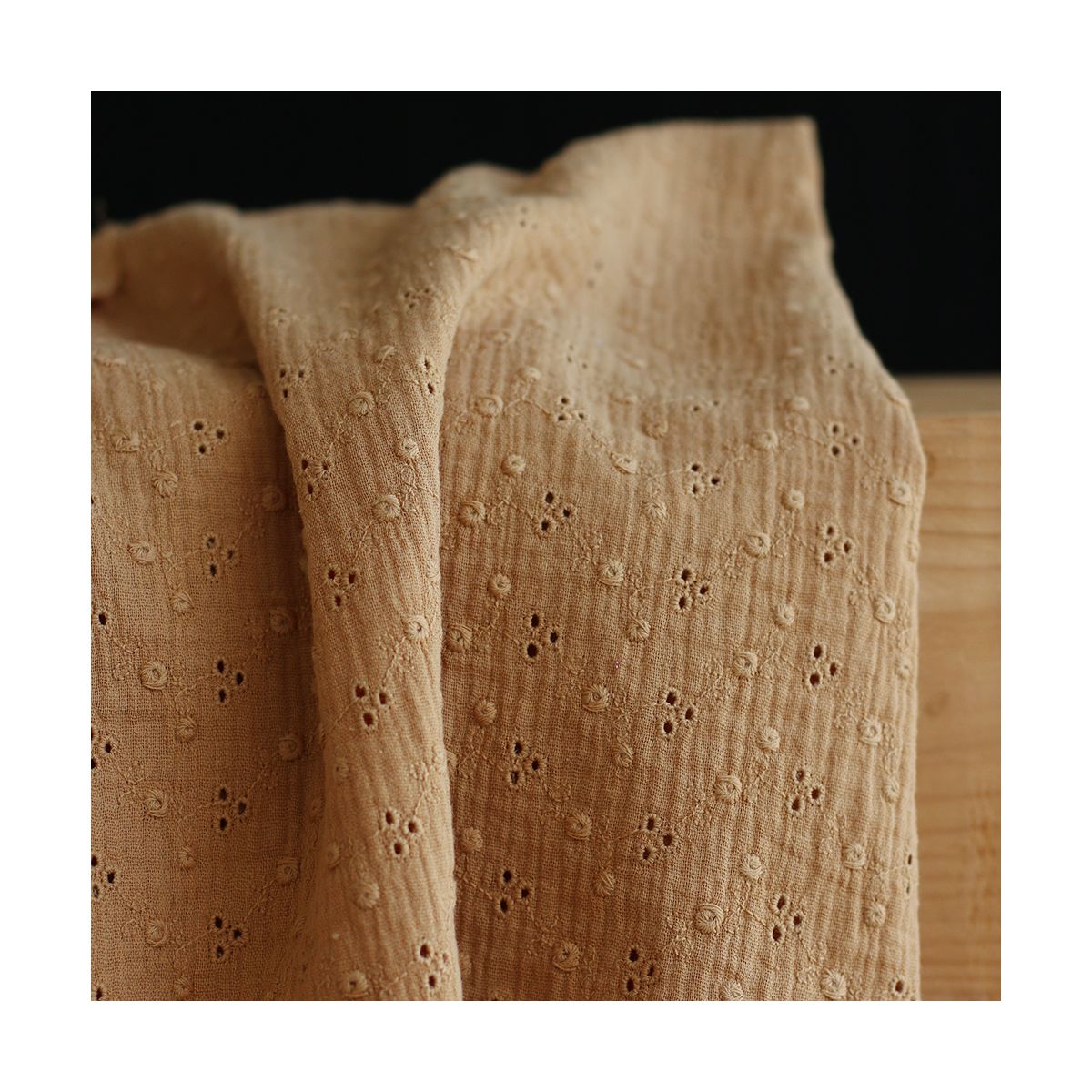 Adèle - Double gaze de coton brodée coloris camel