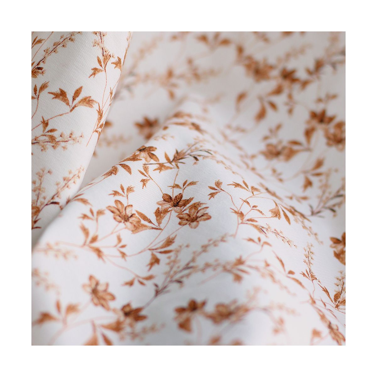 Jersey coton à motif fleuri feuilles d'automne Jersey coton à motif fleuri feuilles d'automne