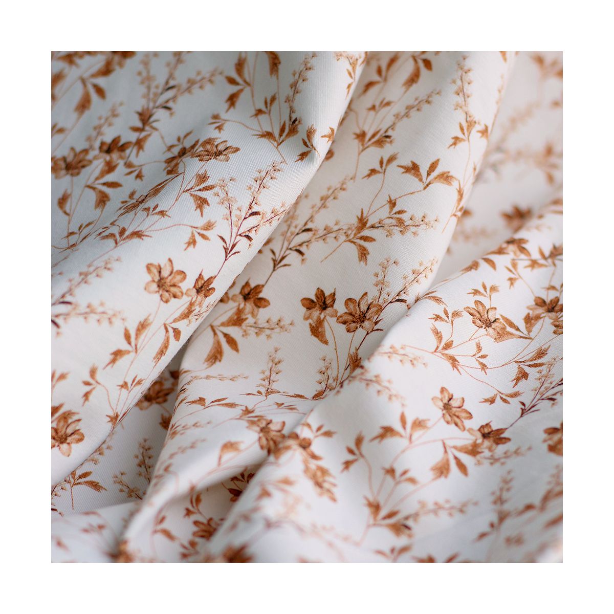Jersey coton à motif fleuri feuilles d'automne Jersey coton à motif fleuri feuilles d'automne