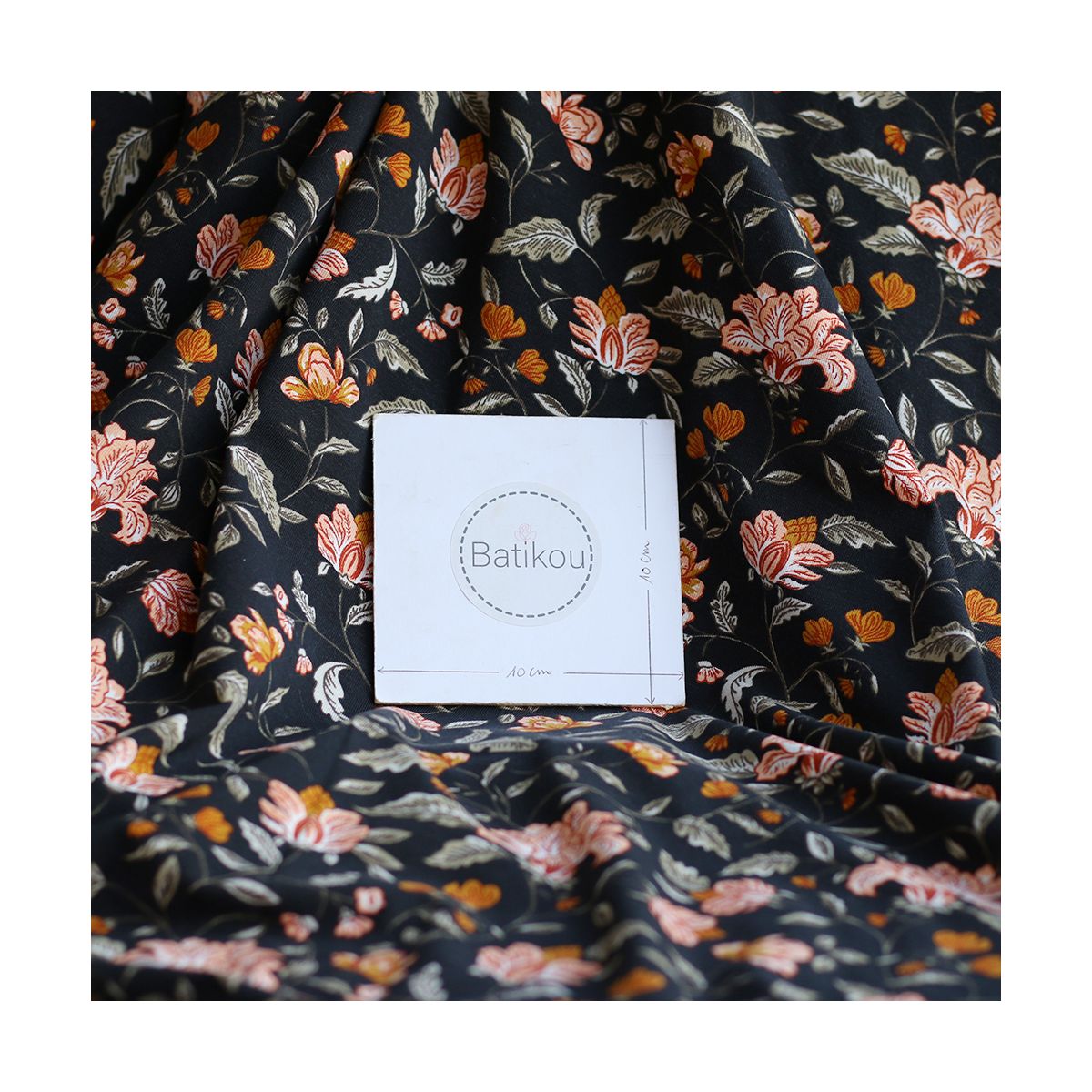 Jersey bambou coton à motif fleuri automne fond noir