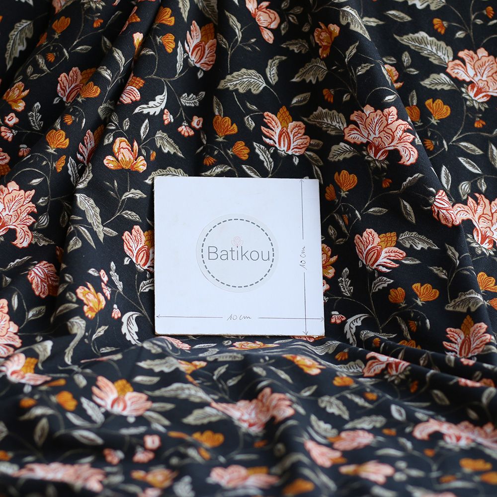Jersey bambou coton à motif fleuri automne fond noir