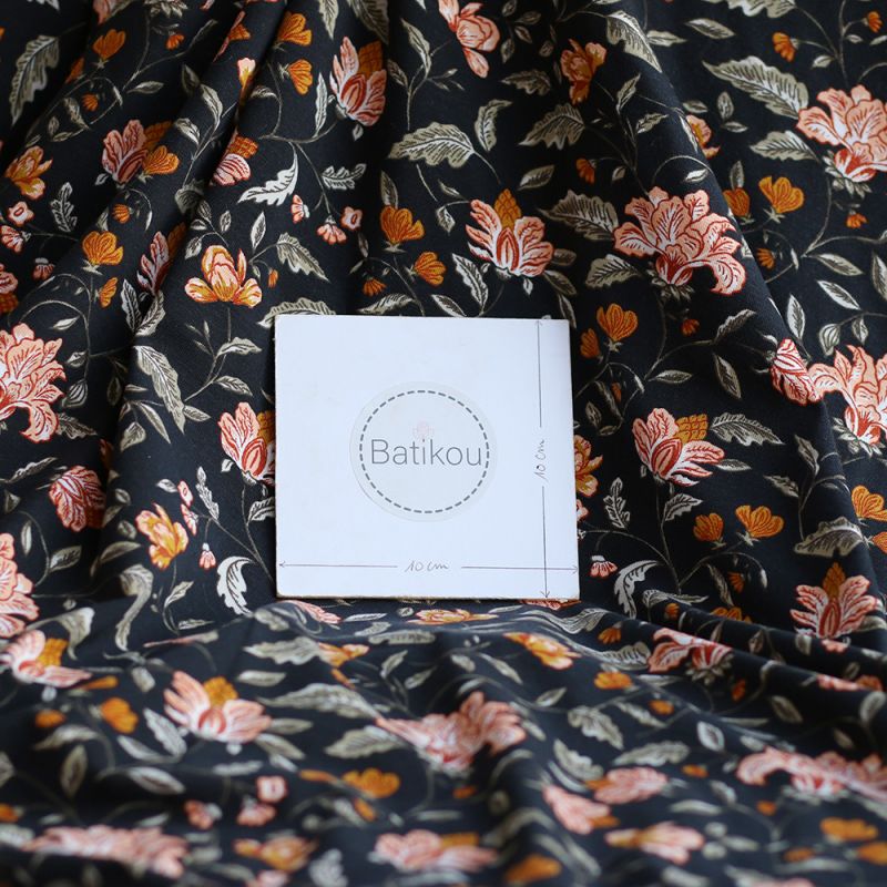 Jersey bambou coton à motif fleuri automne fond noir