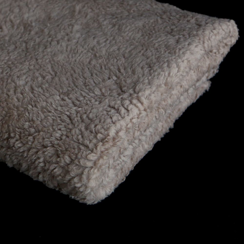 Colby - Fausse fourrure / Moumoute / Sherpa de coton taupe clair