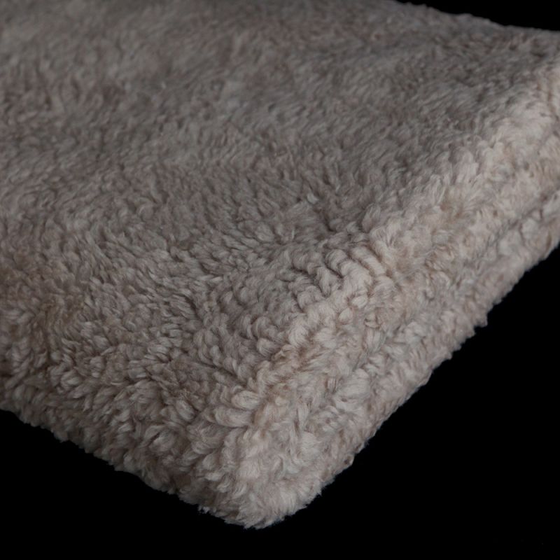 Colby - Fausse fourrure / Moumoute / Sherpa de coton taupe clair