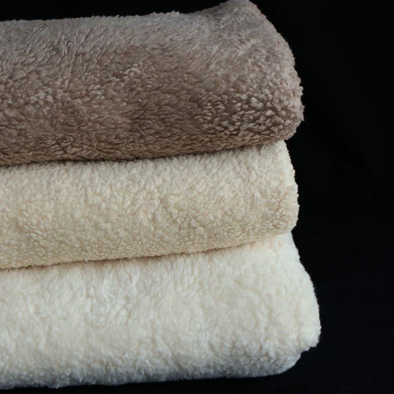 copy of Colby - Fausse fourrure / Moumoute / Sherpa de coton taupe clair