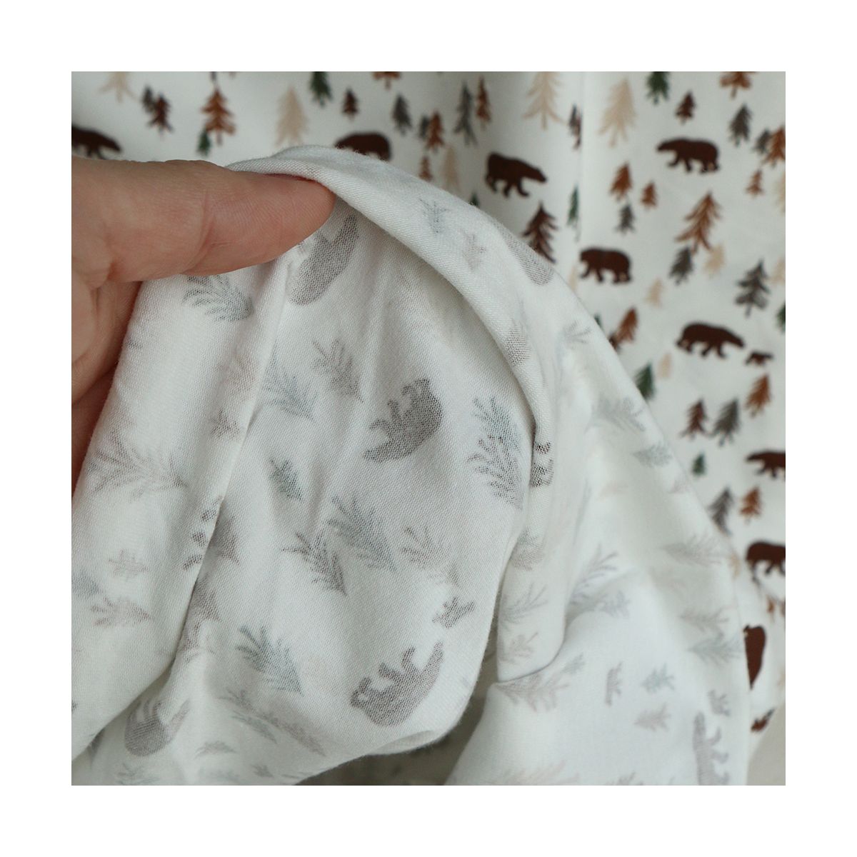 Jersey coton à motif forêt ours brun
