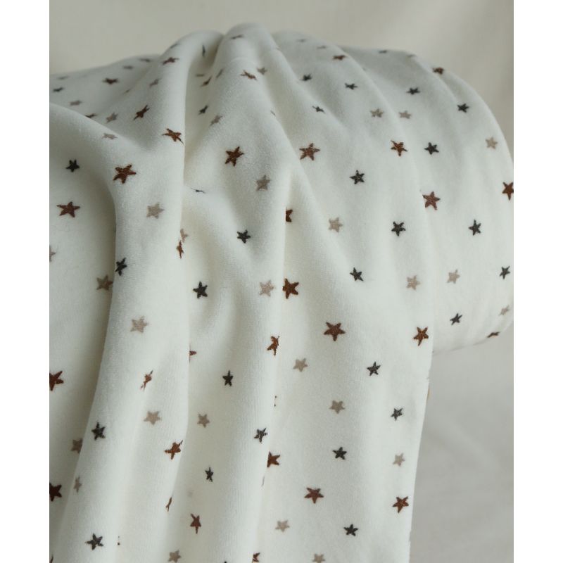Stars - Velours de coton Nicky fond blanc lait motif étoiles marron