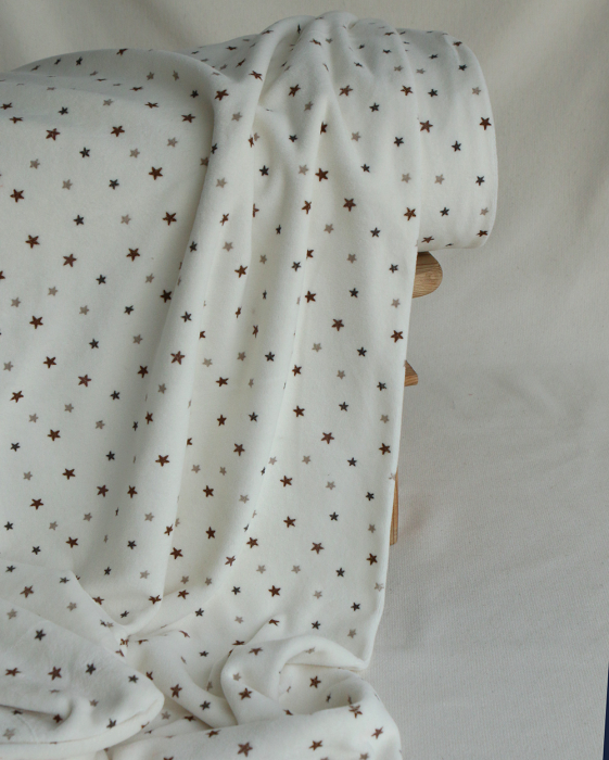 Stars - Velours de coton Nicky fond blanc lait motif étoiles marron