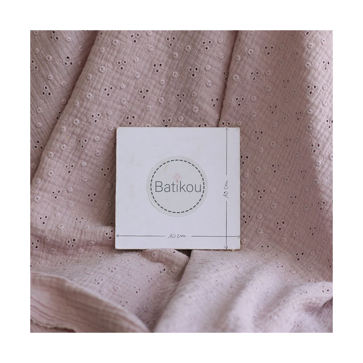 Adèle - Double gaze de coton brodée coloris rose pétale Adèle - Double gaze de coton brodée coloris rose pétale