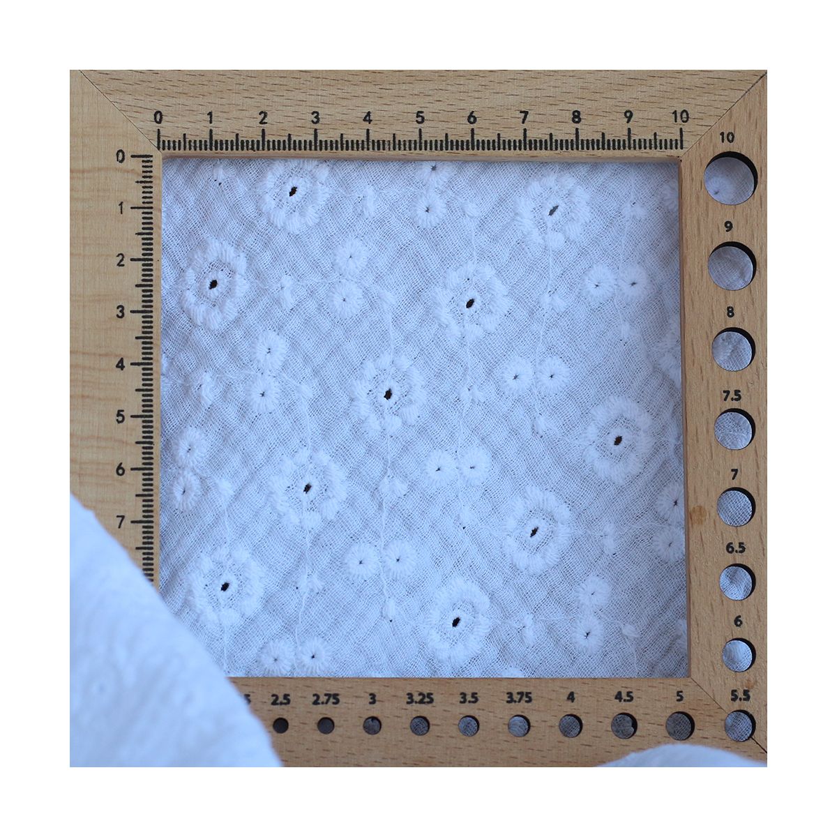 Double gaze de coton Suzy brodée coloris blanc