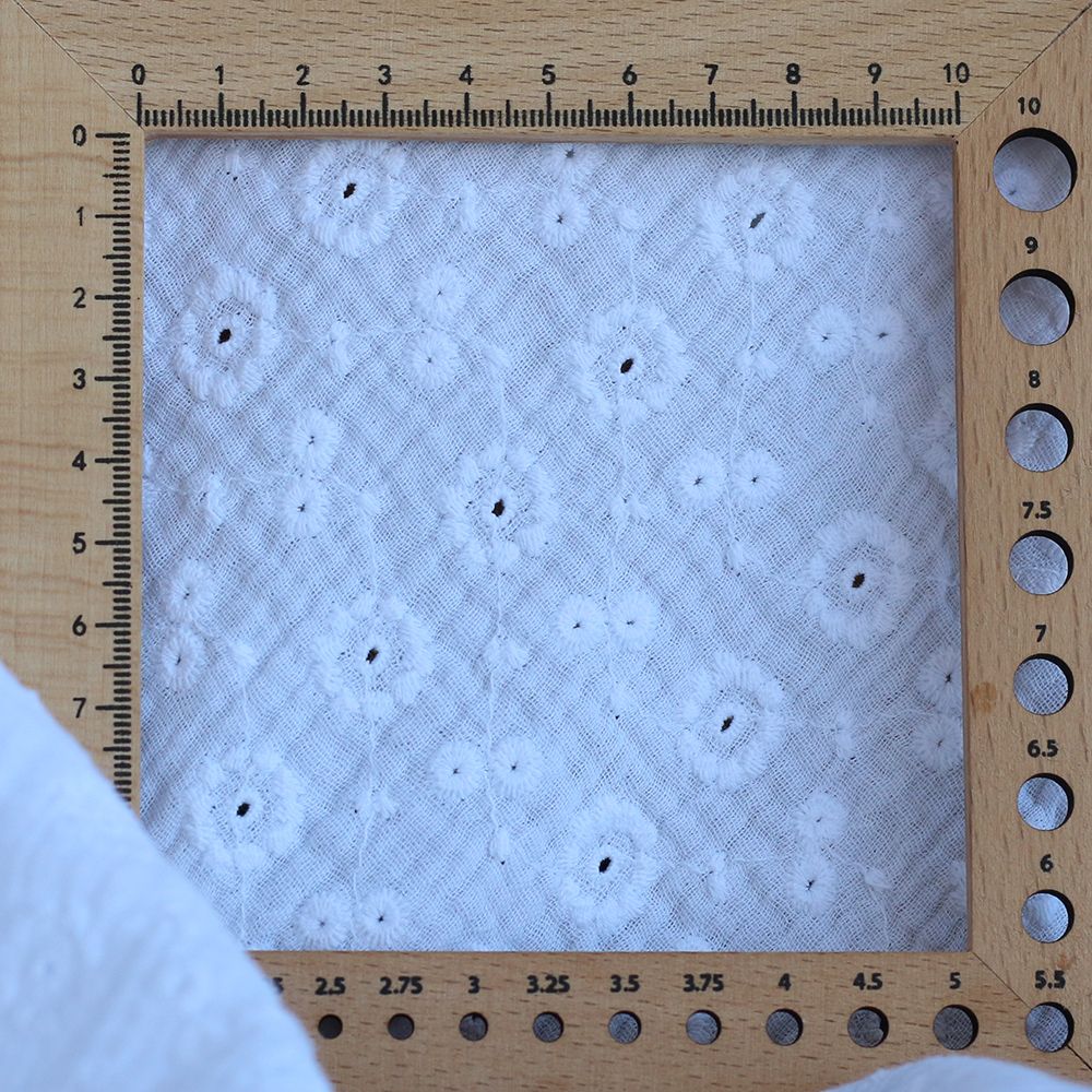 Double gaze de coton Suzy brodée coloris blanc